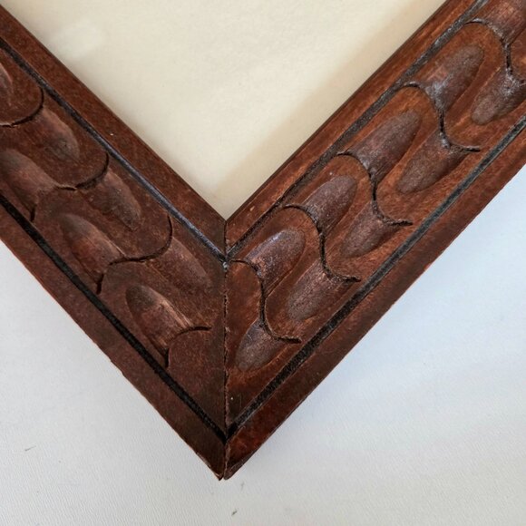 Vintage hand carved wooden picture frame. - Picture 7 of 7